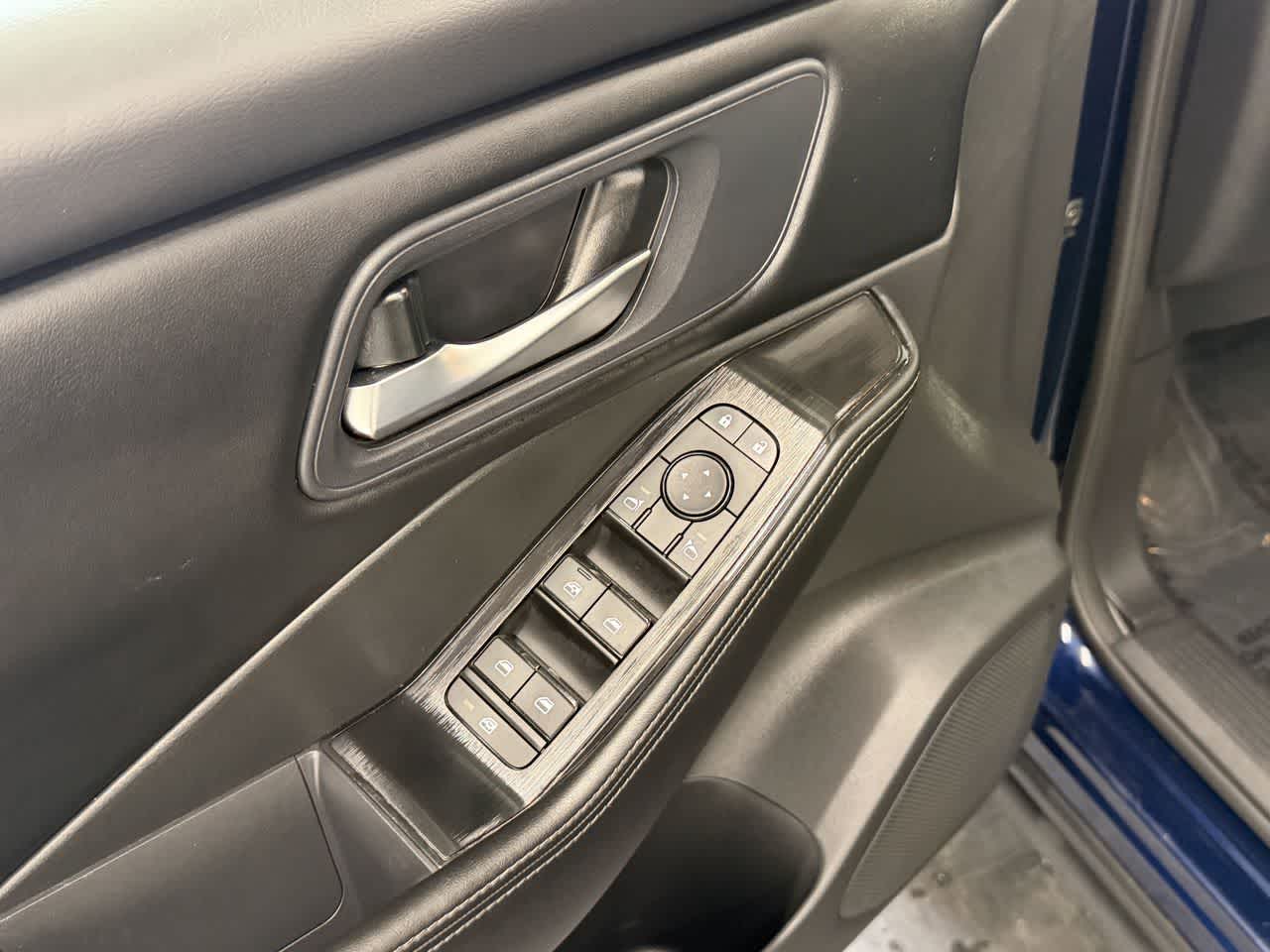 Thumbnail: 2024 Nissan Rogue - 14