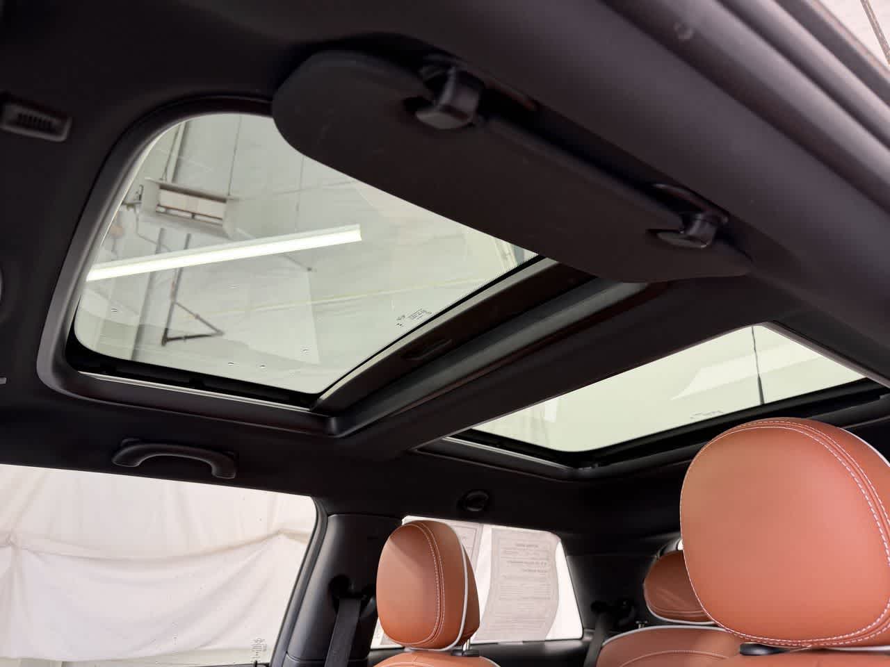 Thumbnail: 2023 MINI Cooper Hardtop - 13