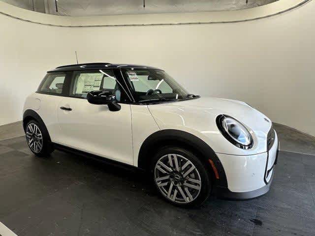 Thumbnail: 2025 MINI Cooper Hardtop - 7