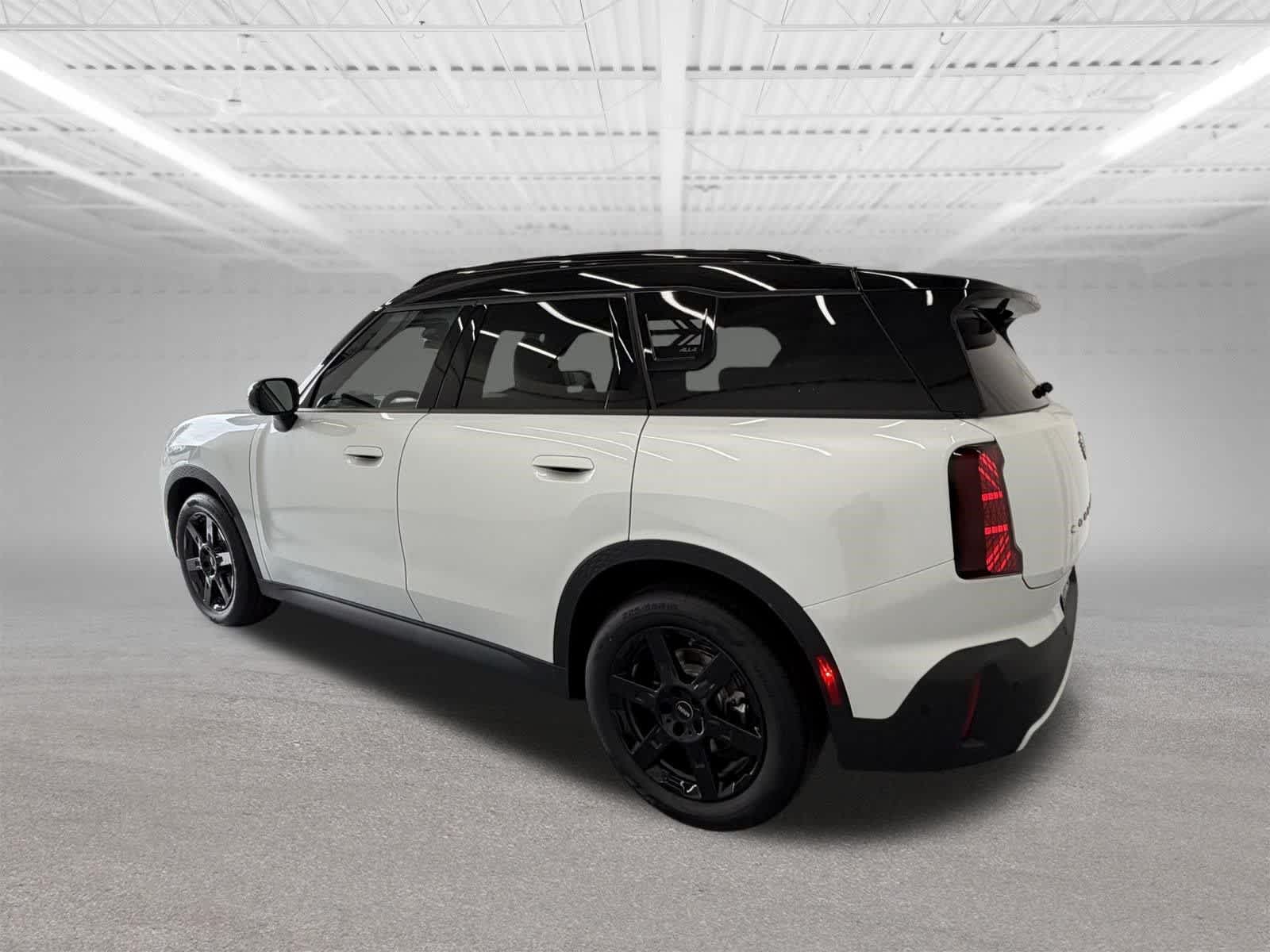 Thumbnail: 2026 MINI Cooper Countryman - 3