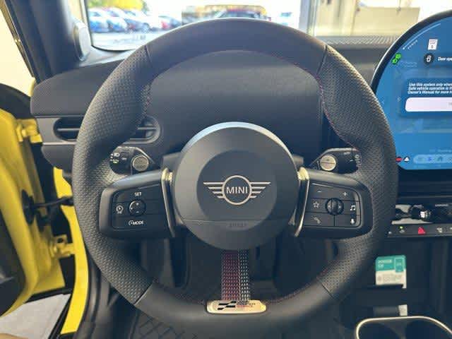 Thumbnail: 2026 MINI Cooper Hardtop - 15