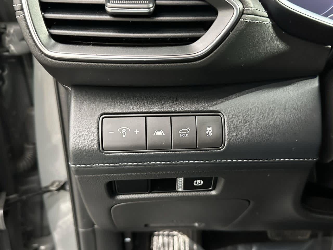 Thumbnail: 2021 Hyundai Santa Fe - 15