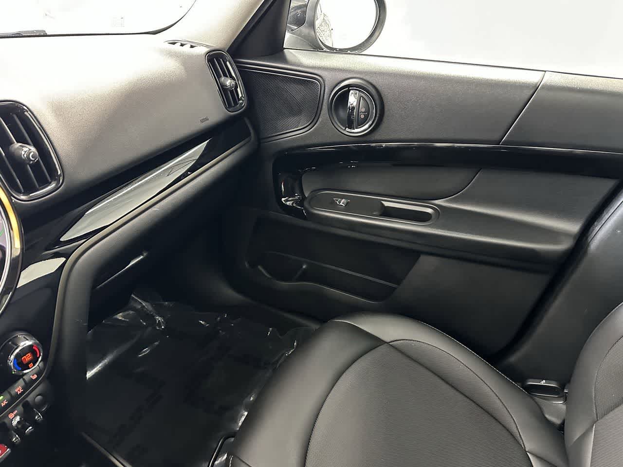 Thumbnail: 2022 MINI Cooper Countryman - 25