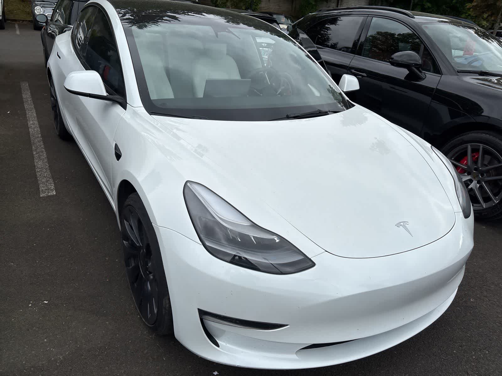 Thumbnail: 2023 Tesla Model 3 - 7