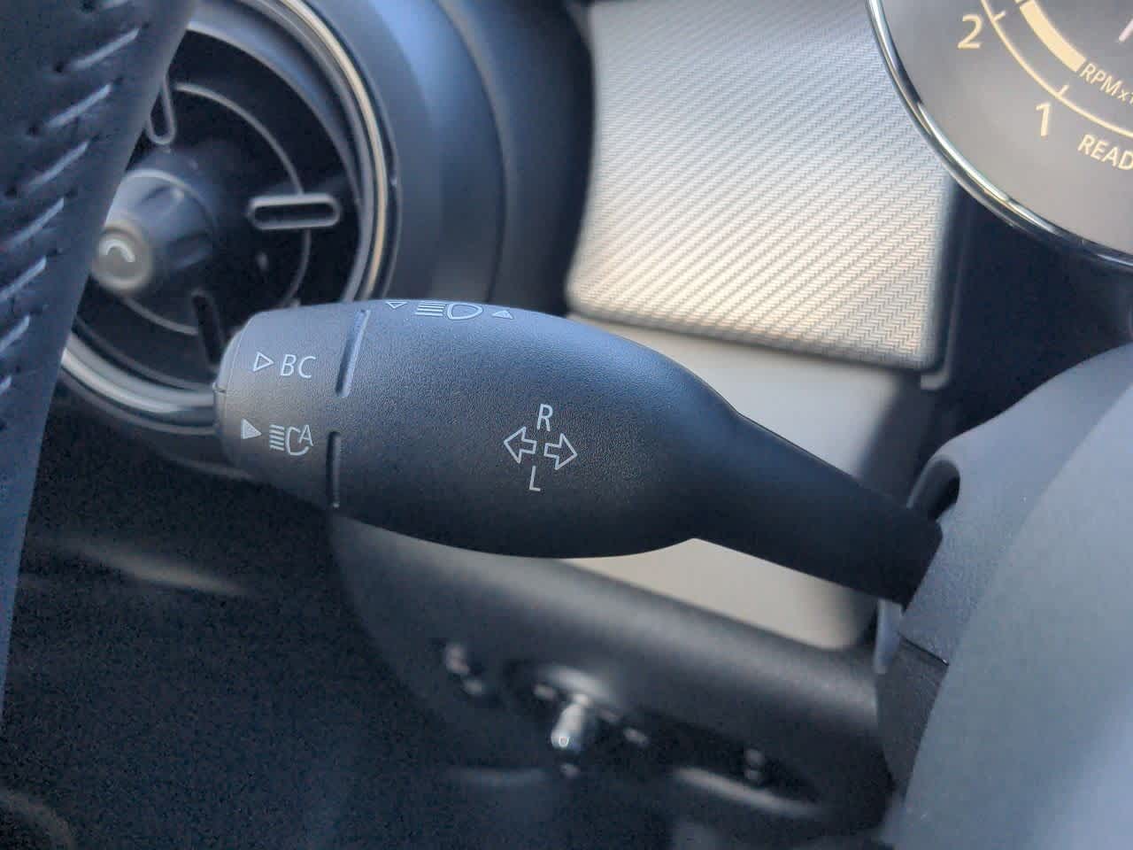 Thumbnail: 2023 MINI Cooper Convertible - 24