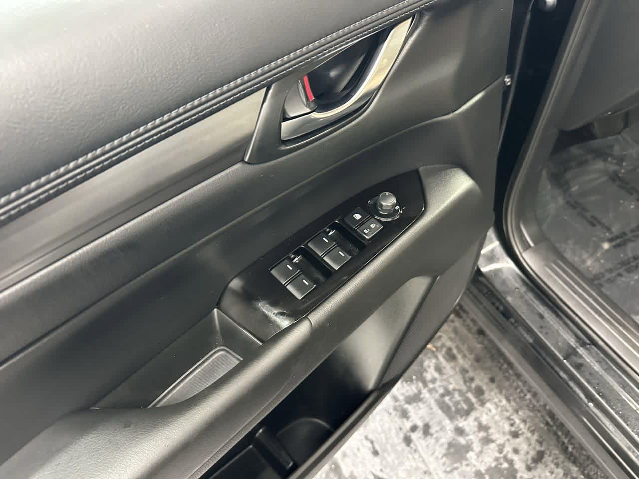 Thumbnail: 2022 Mazda CX-5 - 13