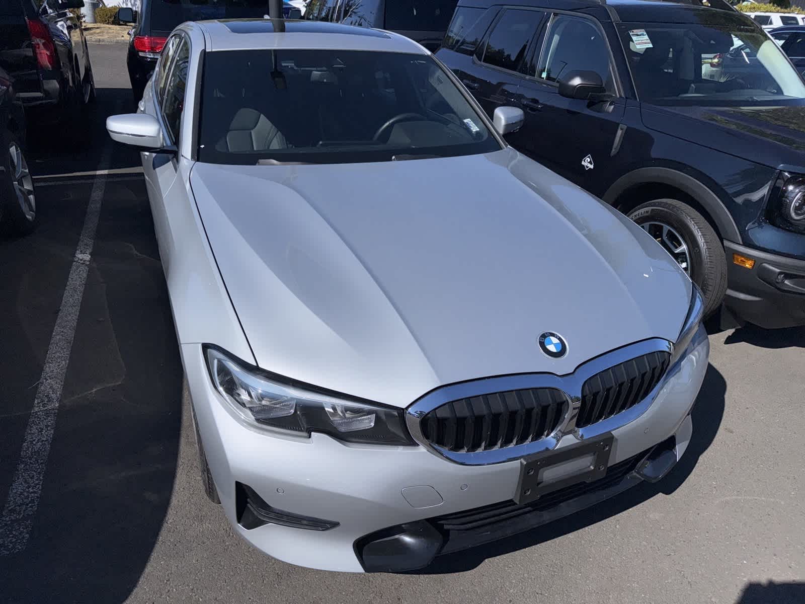 Thumbnail: 2019 BMW 3 Series - 4