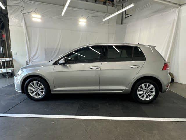 Thumbnail: 2018 Volkswagen Golf - 2