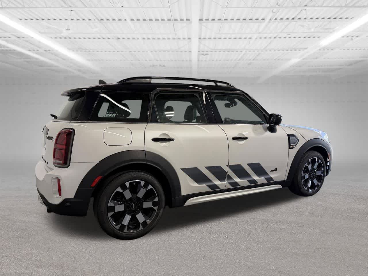 Thumbnail: 2023 MINI Cooper Countryman - 6
