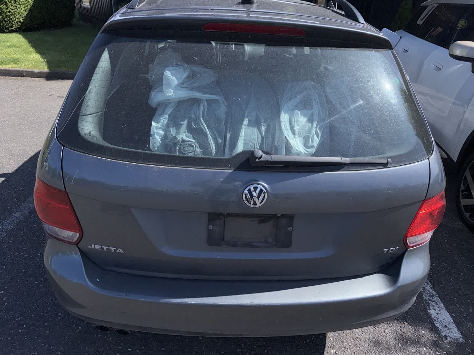 2013 Volkswagen Jetta Sportwagen TDI S 3
