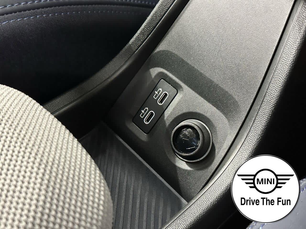 Thumbnail: 2025 MINI Cooper Hardtop - 23