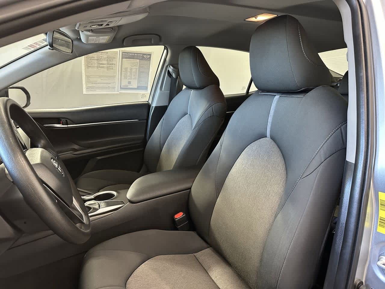 Thumbnail: 2022 Toyota Camry - 8