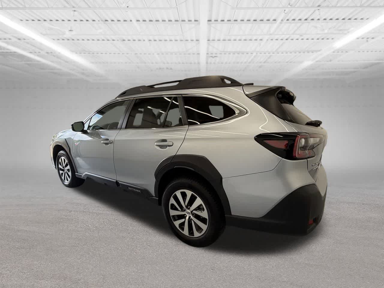 Thumbnail: 2025 Subaru Outback - 3