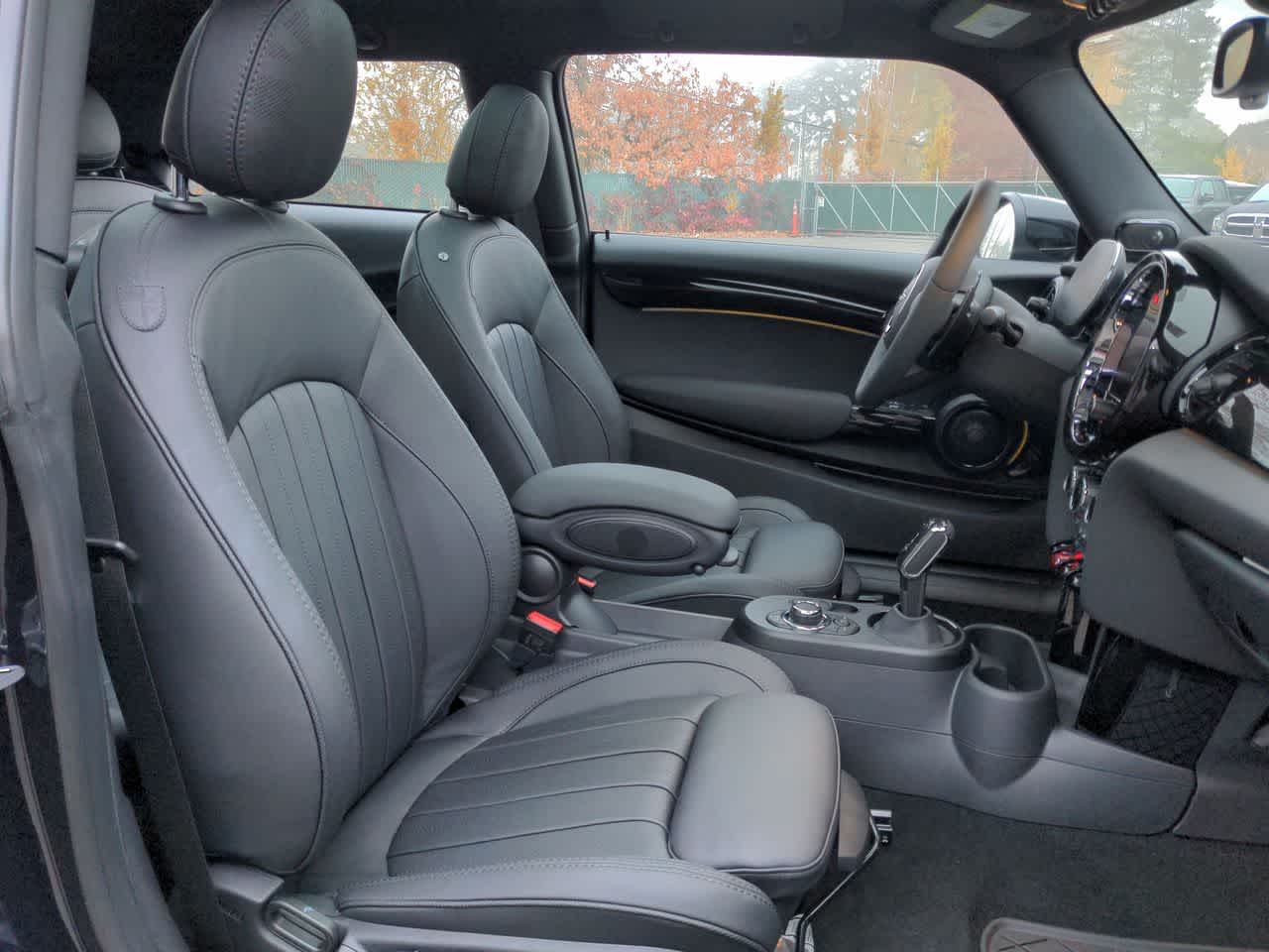 Thumbnail: 2023 MINI Cooper Hardtop - 20