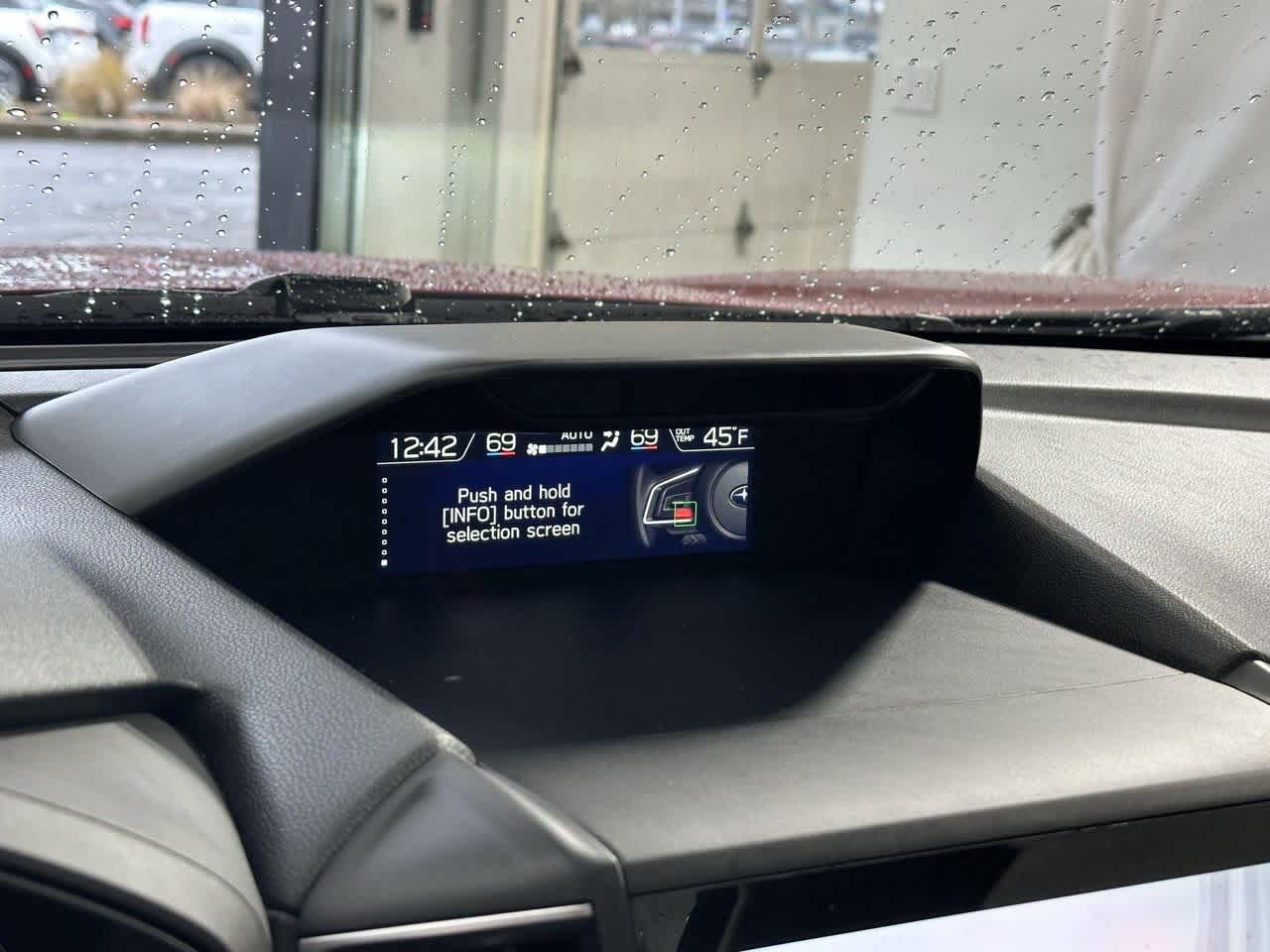 Thumbnail: 2020 Subaru Forester - 21