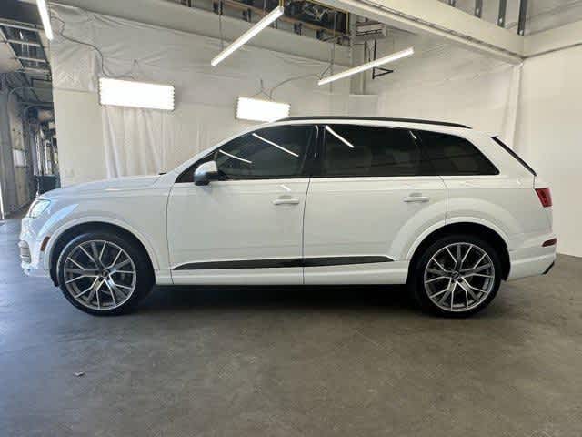 Used 2019 Audi Q7 Prestige with VIN WA1VAAF76KD029117 for sale in Portland, OR