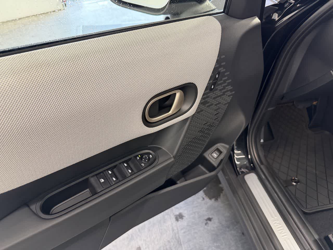 Thumbnail: 2026 MINI Cooper Hardtop - 14