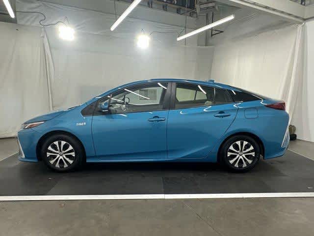 Thumbnail: 2021 Toyota Prius Prime - 2