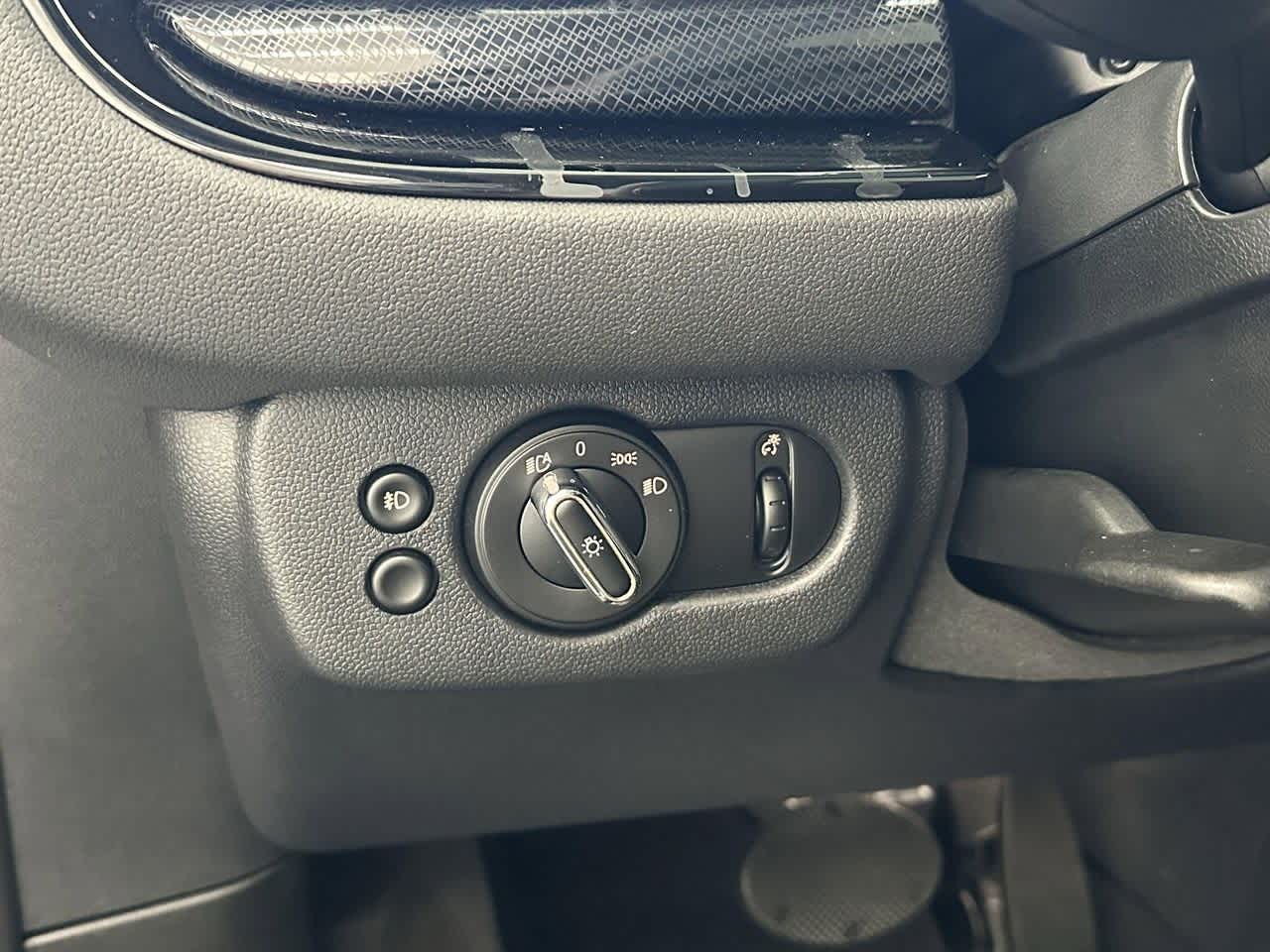 Thumbnail: 2024 MINI Cooper Clubman - 16