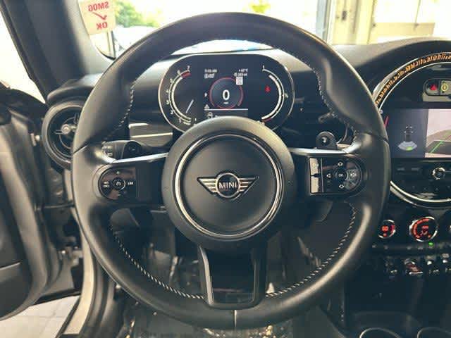 Thumbnail: 2024 MINI Cooper Convertible - 13