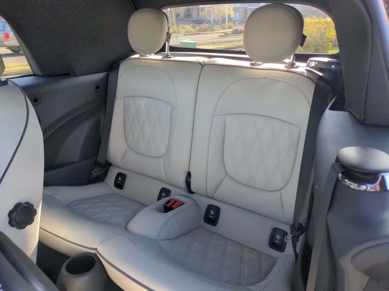 Thumbnail: 2023 MINI Cooper Convertible - 17