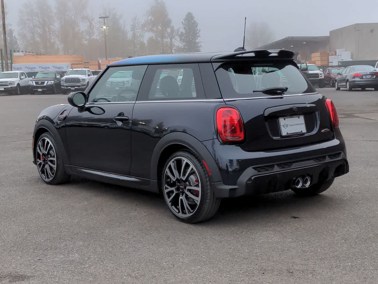Thumbnail: 2023 MINI Cooper Hardtop - 4