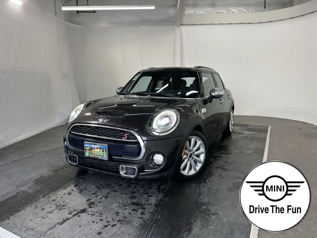 2016 MINI Cooper Hardtop S -
                  Portland, OR