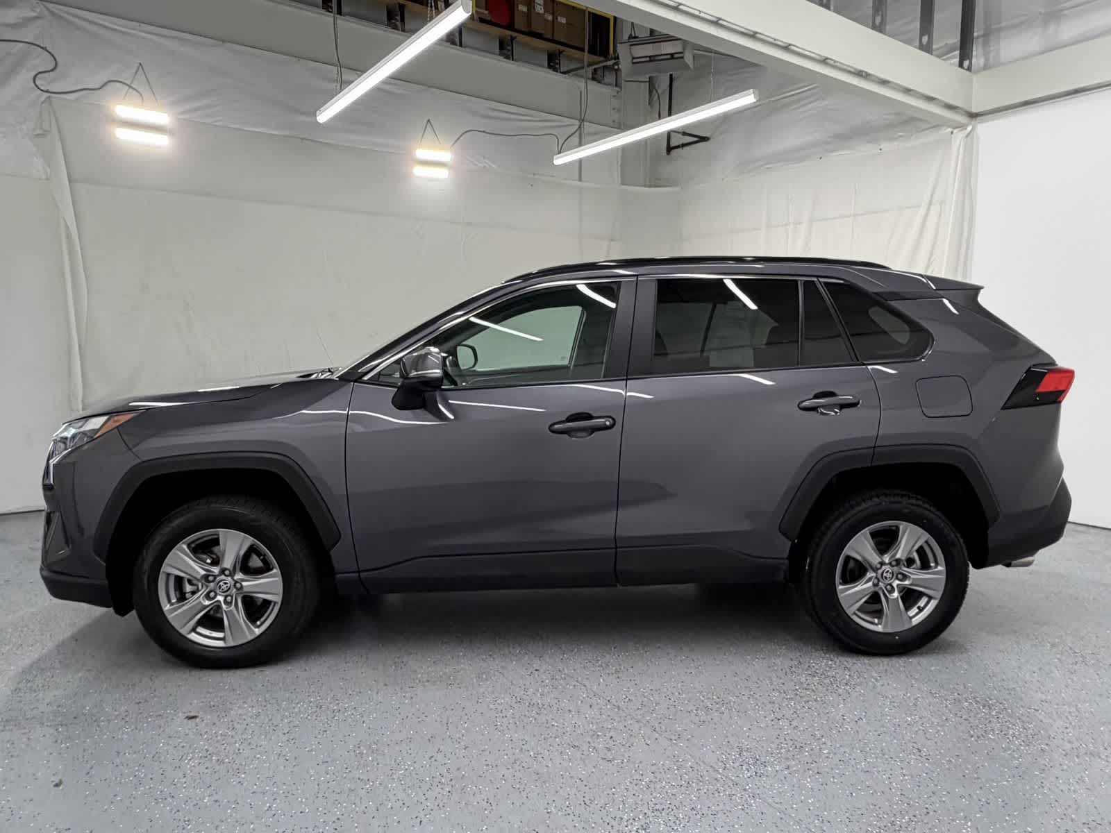 Thumbnail: 2025 Toyota RAV4 - 2