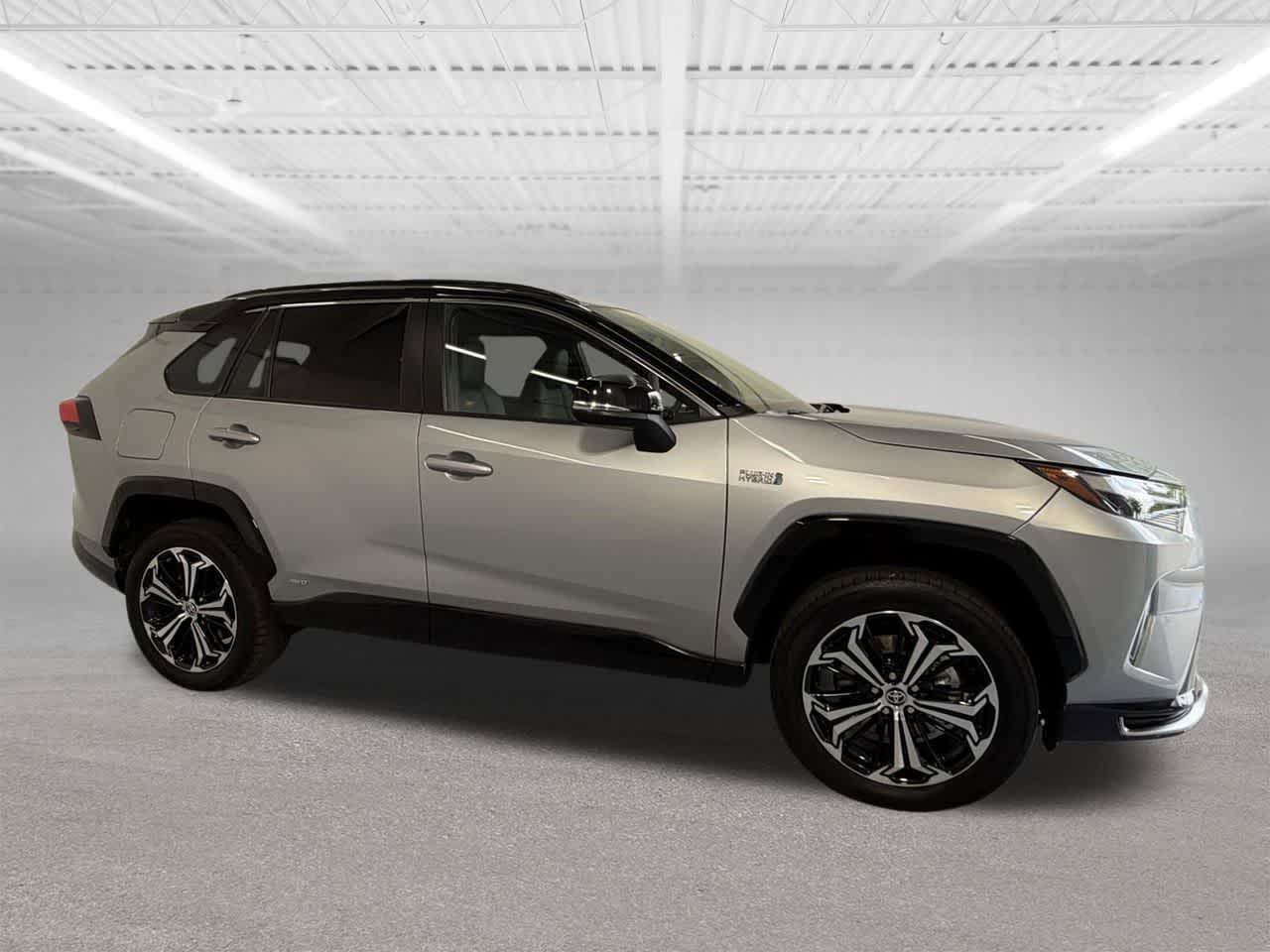 Thumbnail: 2024 Toyota RAV4 - 6