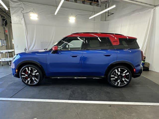 2025 Mini Countryman John Cooper Works Iconic photo 2