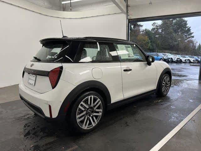 Thumbnail: 2025 MINI Cooper Hardtop - 6