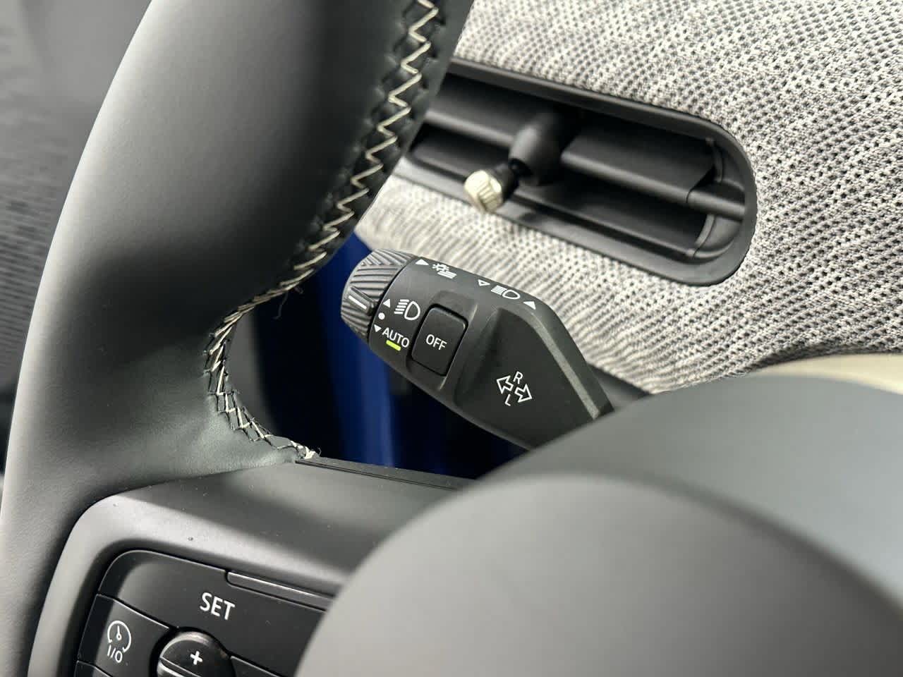 Thumbnail: 2025 MINI Cooper Hardtop - 14