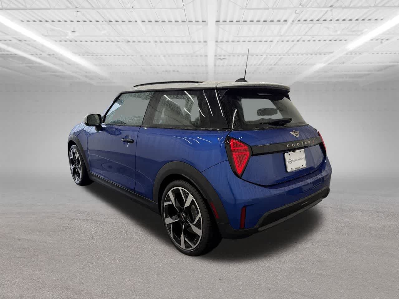 Thumbnail: 2026 MINI Cooper Hardtop - 3