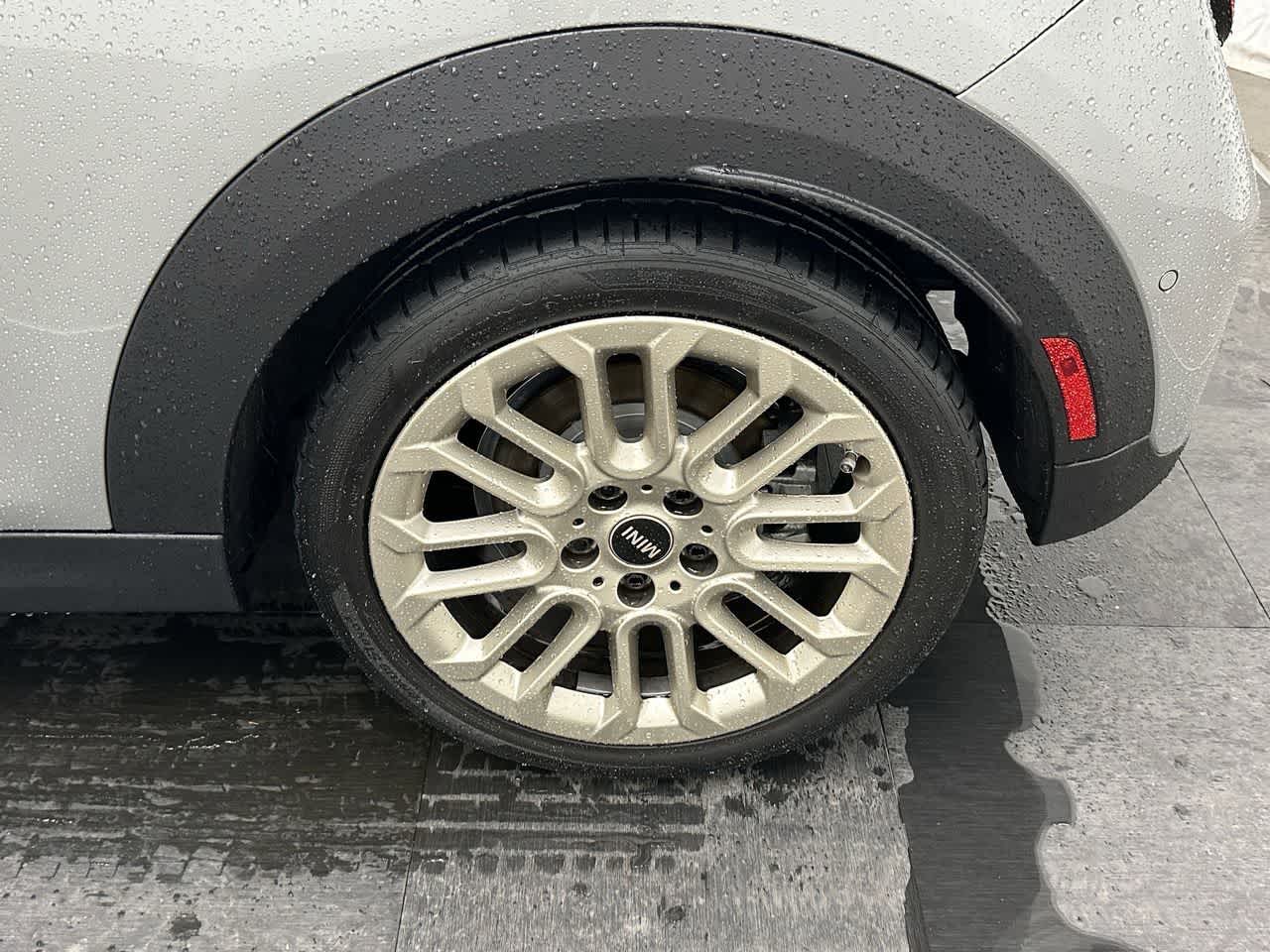 Thumbnail: 2025 MINI Cooper Hardtop - 24