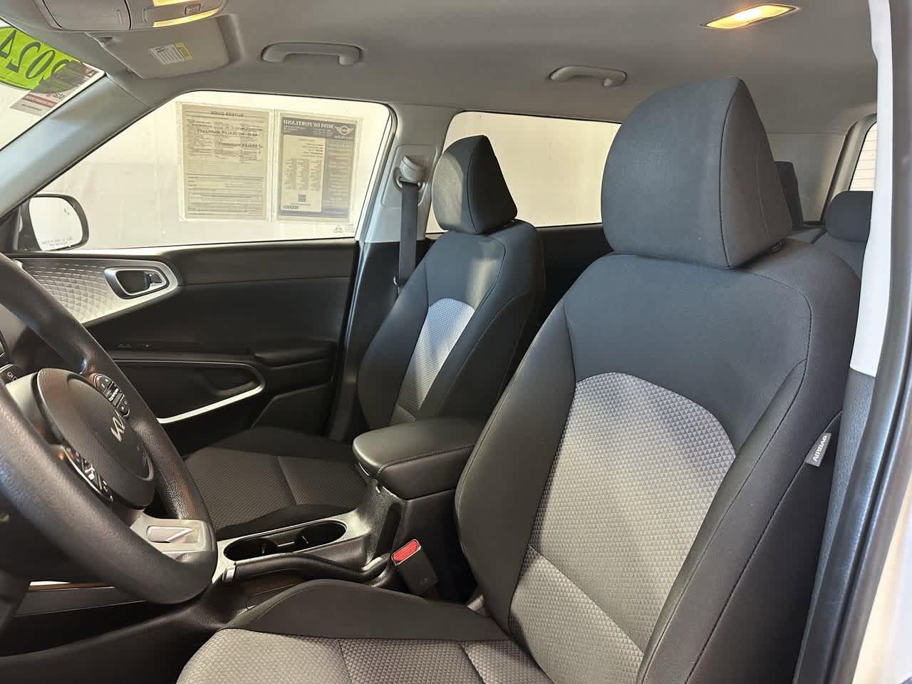 Thumbnail: 2024 Kia Soul - 11