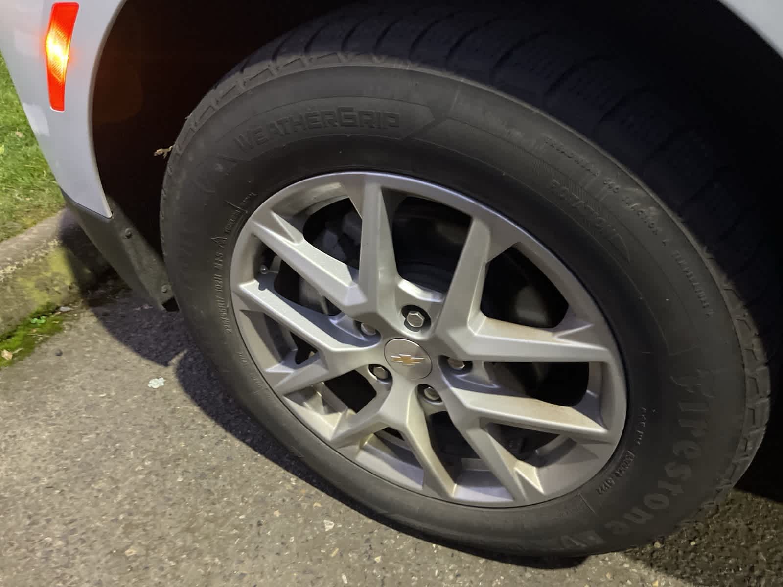 Thumbnail: 2023 Chevrolet Equinox - 6