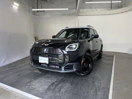 2026 MINI Countryman Iconic SUV