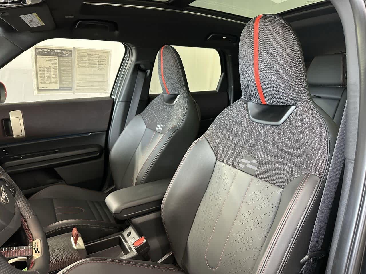 Thumbnail: 2025 MINI Cooper Countryman - 11