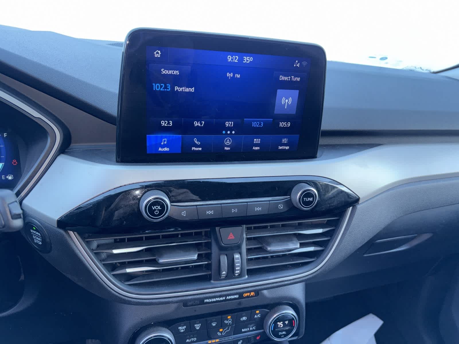 Thumbnail: 2021 Ford Escape - 6