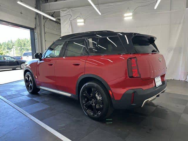 2025 Mini Countryman Iconic S ALL4 photo 3