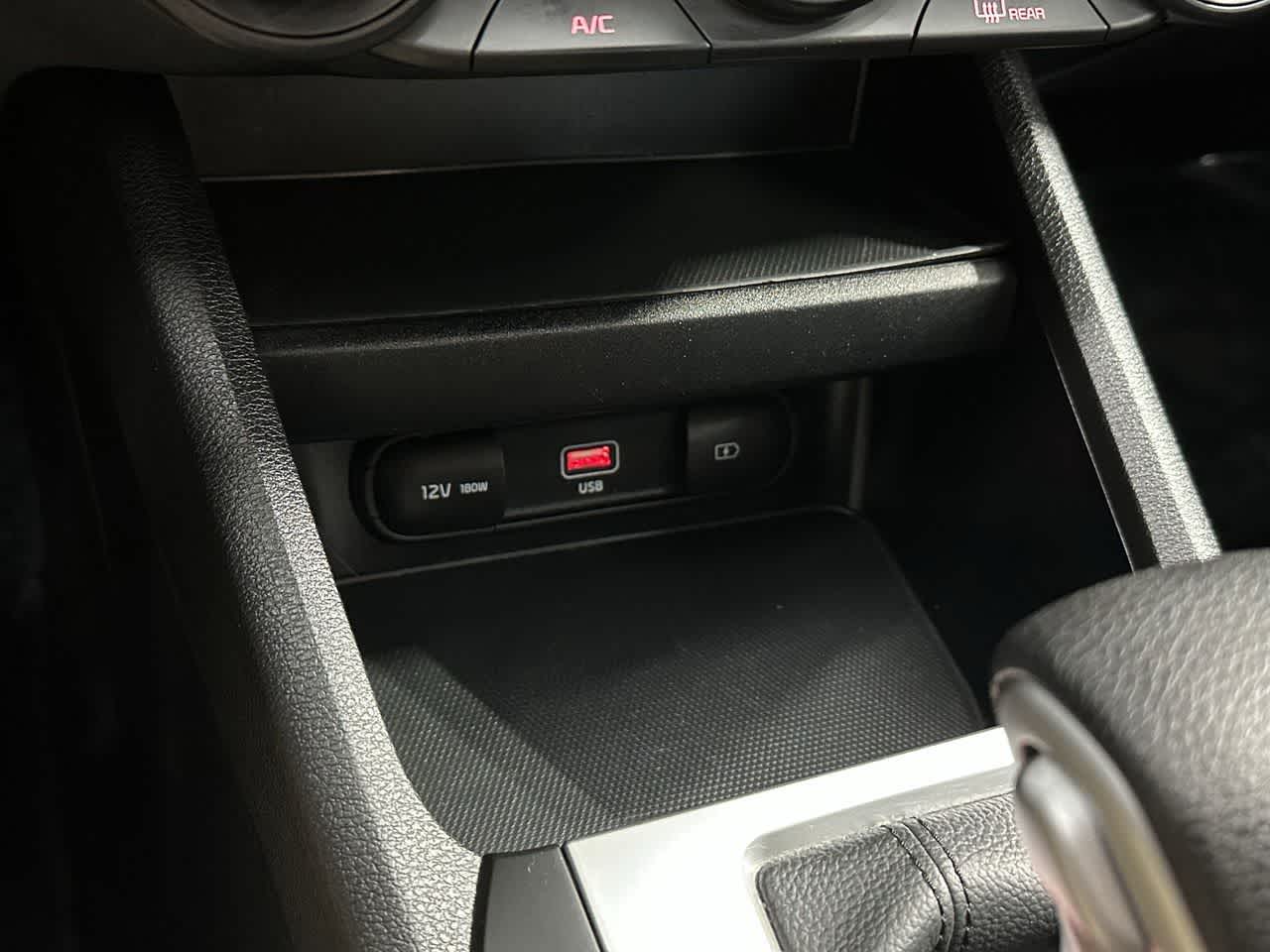 Thumbnail: 2024 Kia Forte - 21