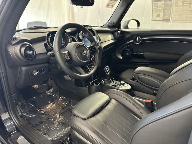 Thumbnail: 2024 MINI Cooper Hardtop - 10