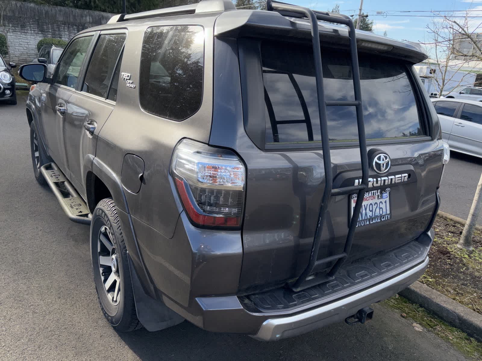Thumbnail: 2019 Toyota 4Runner - 7