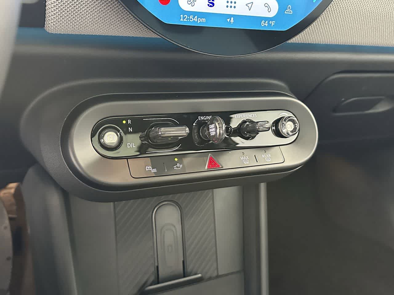 Thumbnail: 2025 MINI Cooper Hardtop - 22