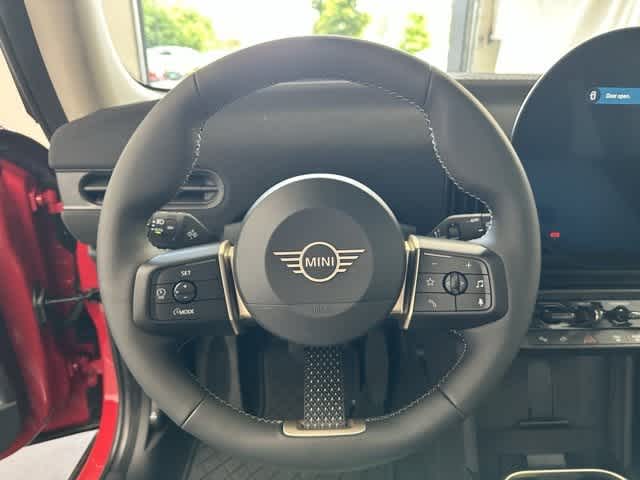 Thumbnail: 2025 MINI Cooper Hardtop - 15