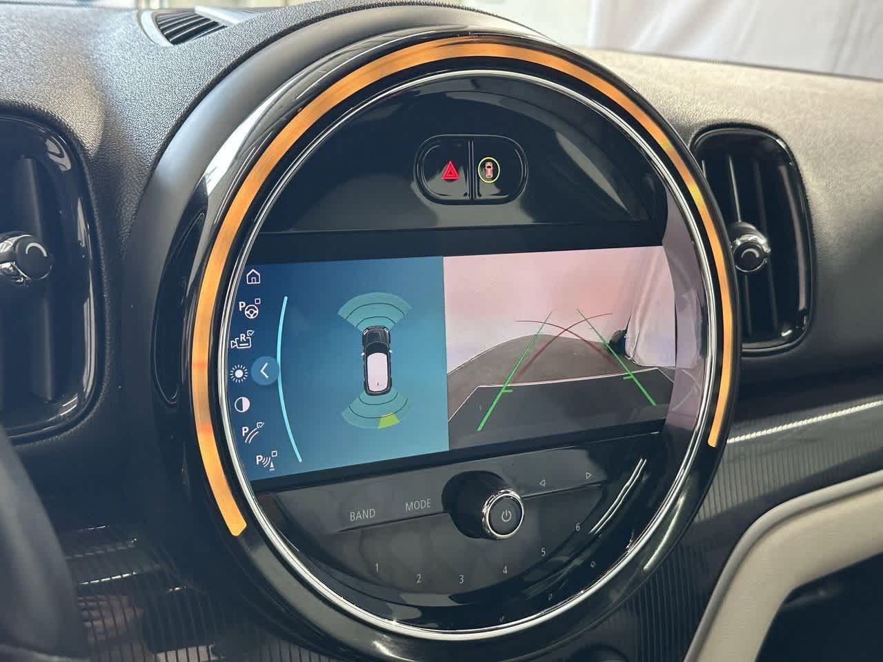 Thumbnail: 2022 MINI Cooper Countryman - 22