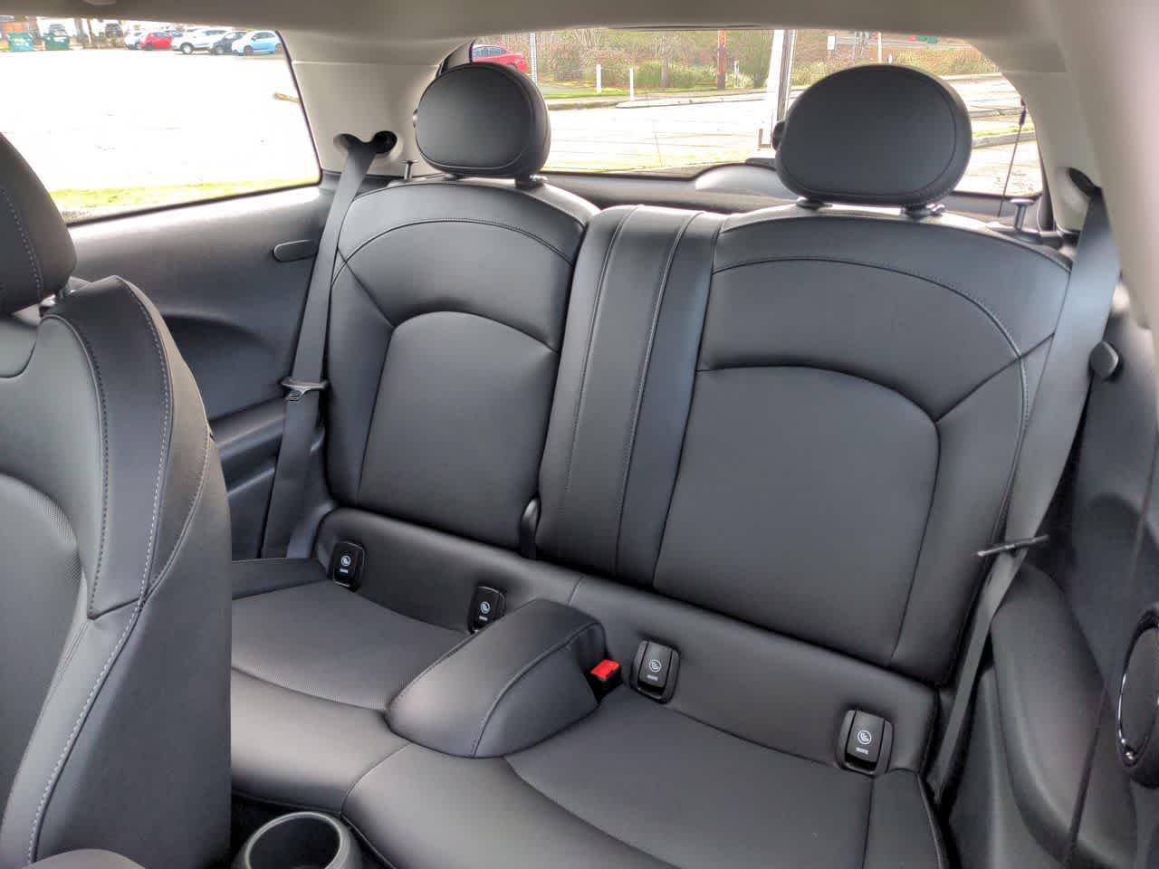 Thumbnail: 2023 MINI Cooper Hardtop - 18