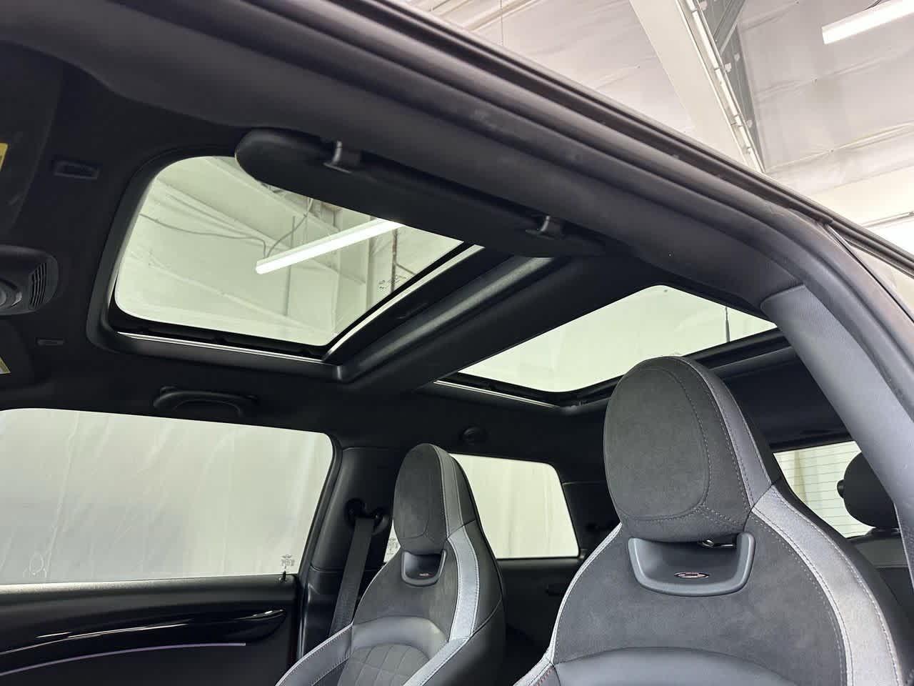 Thumbnail: 2024 MINI Cooper Hardtop - 14