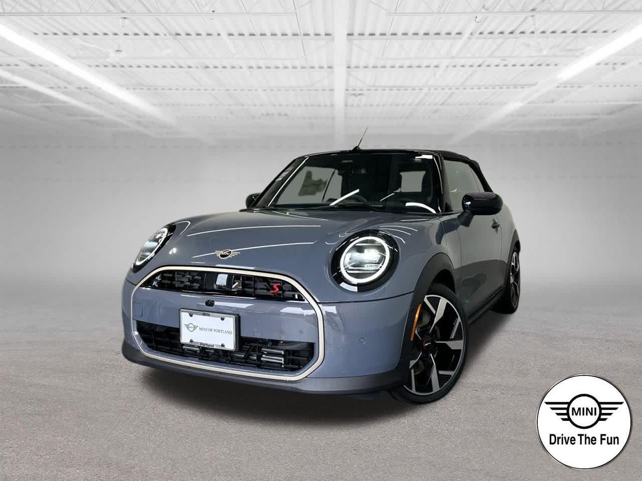 2026 MINI Convertible S's photo