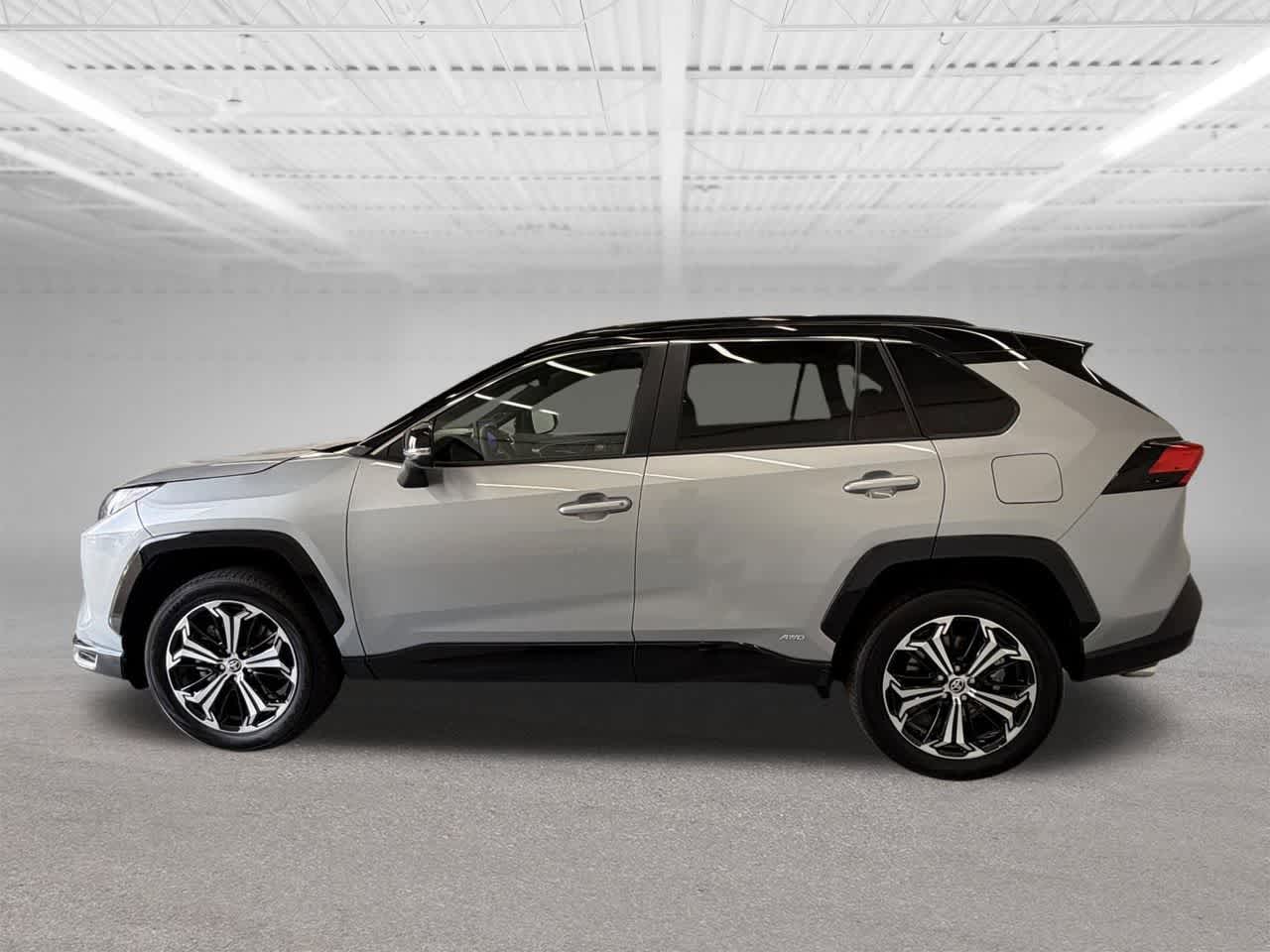 Thumbnail: 2024 Toyota RAV4 - 2